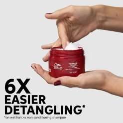 Wella Professionals Ultimate Repair Maska 150ml